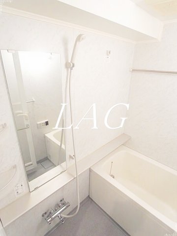 バス・シャワールーム　お風呂です。