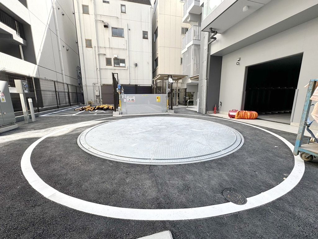 駐車場　駐車場