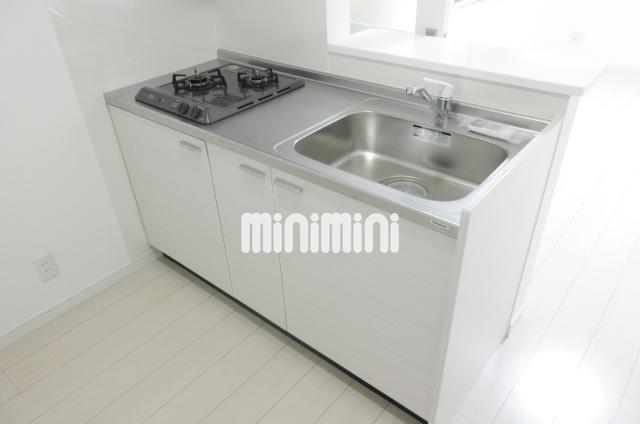 キッチン　人気の対面キッチンです。