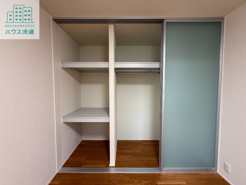 収納　※別号室の写真になります。
