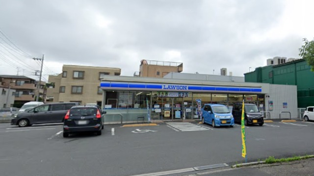 コンビニ　ローソン川口弥平二丁目店（コンビニ）まで2003m