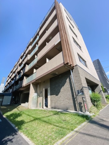 建物外観　★外壁タイル張り★