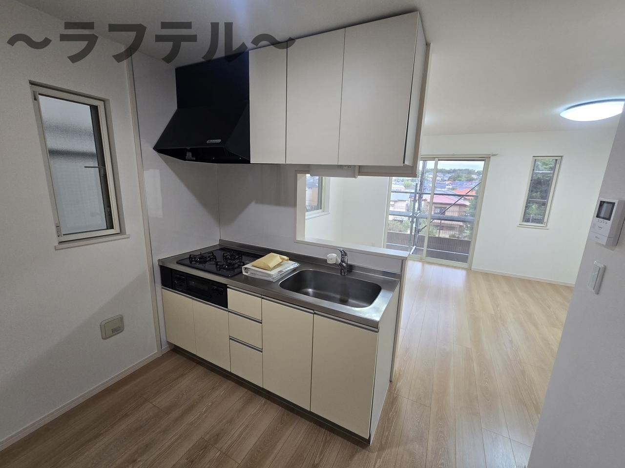 キッチン　別部屋イメージ写真