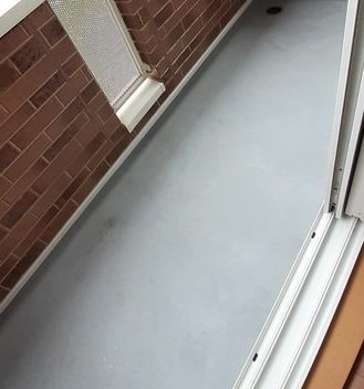 バルコニー　外からの目が気にならないバルコニーで洗濯物が干せます