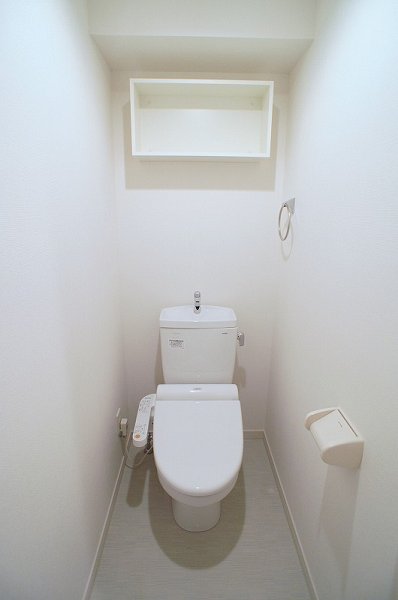 トイレ　衛生的でいつも気持ちよく使える洗浄機能付トイレ