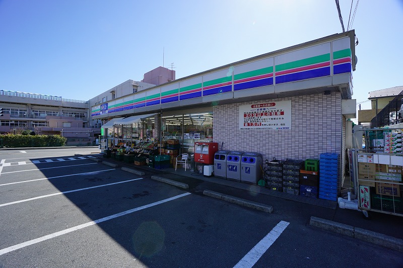 コンビニ　スリーエフ 緑区北八朔町店（コンビニ）まで1088m