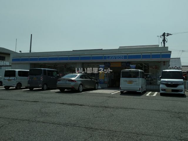 コンビニ　ローソン 長野西尾張部店（コンビニ）まで377m