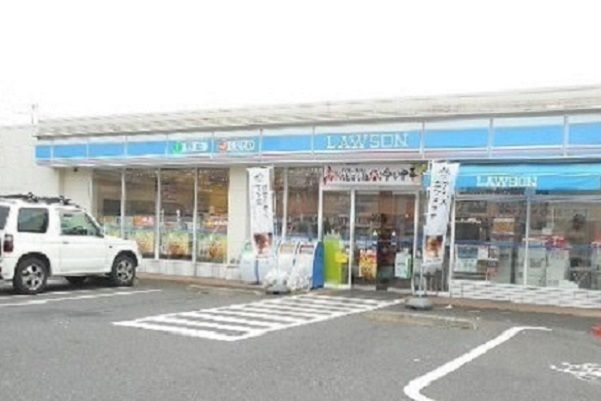 コンビニ　ローソン（コンビニ）まで140m