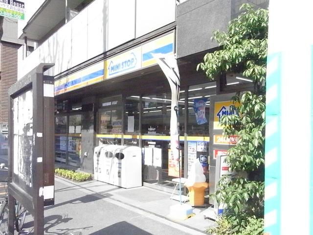 コンビニ　ミニストップ（コンビニ）まで330m