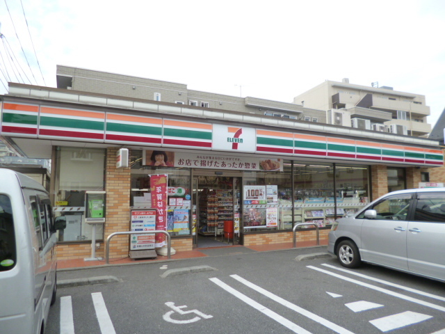 コンビニ　セブンイレブン大田区新蒲田3丁目店（コンビニ）まで357m