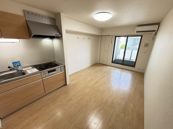 居室・リビング　※別部屋の写真です