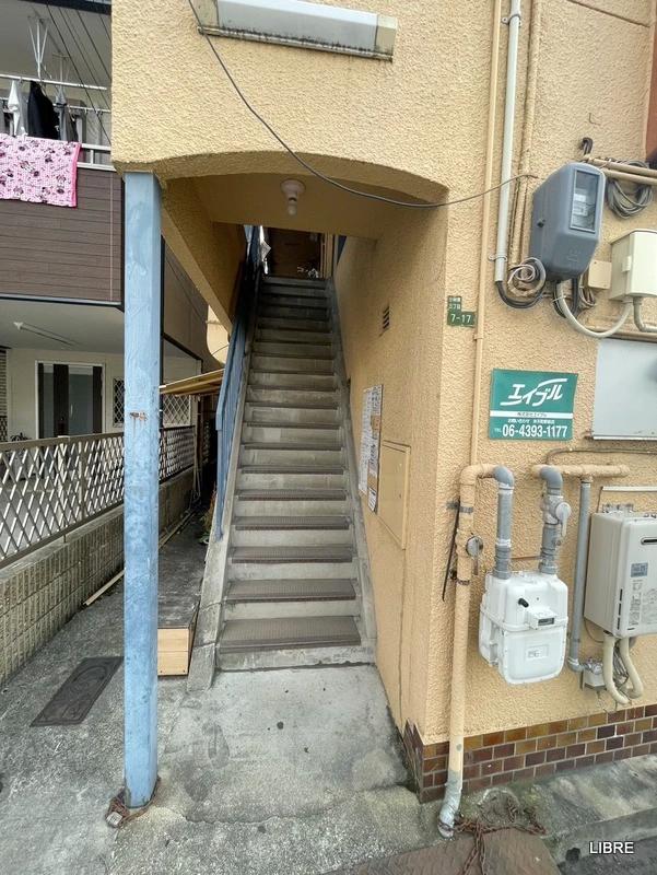 エントランス　マンション入り口