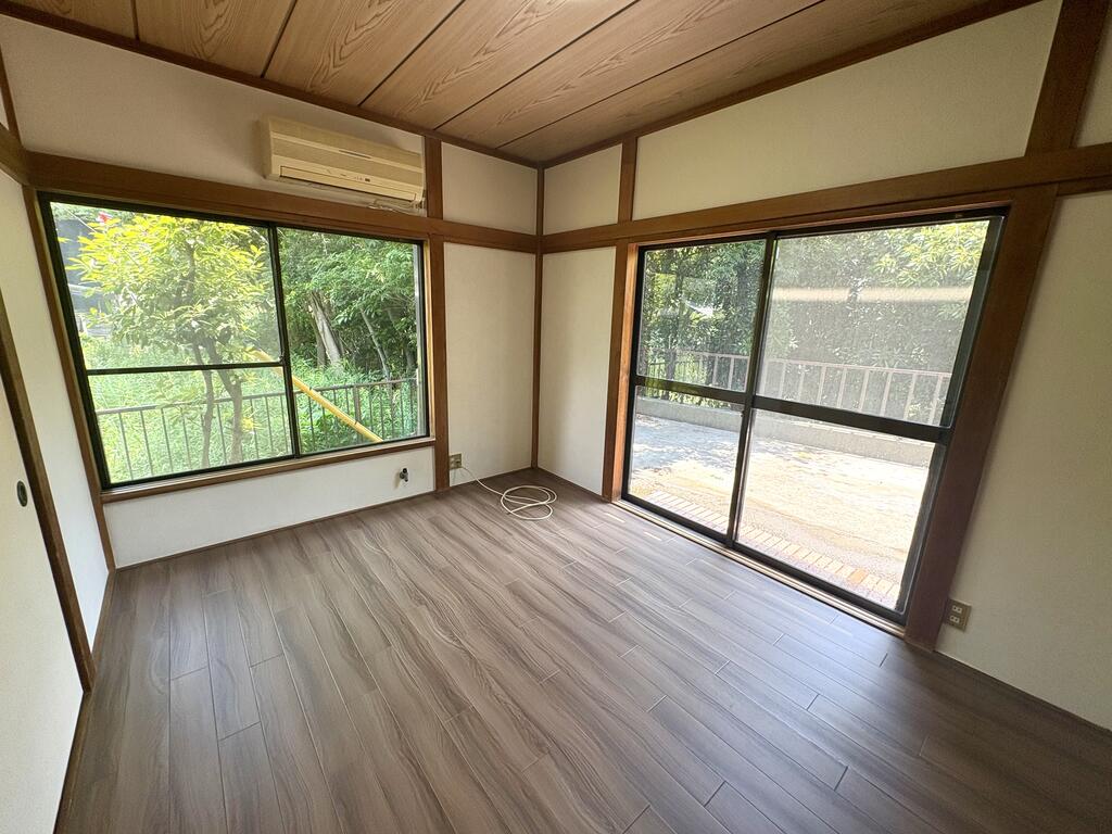 京急久里浜線 ＹＲＰ野比駅 徒歩19分 2階建 築41年の居間写真