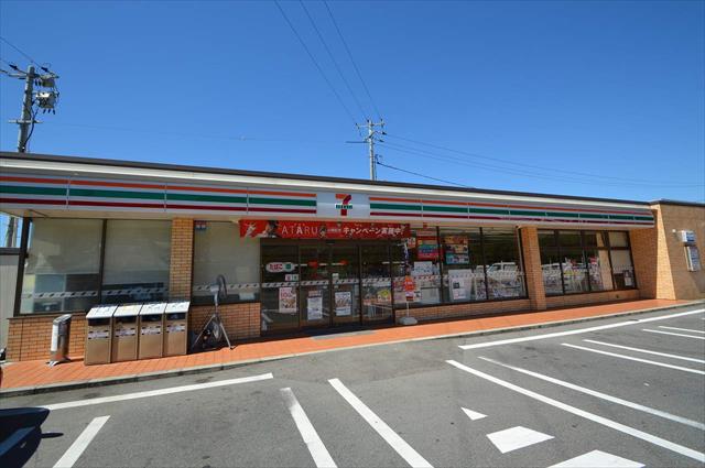 コンビニ　セブンイレブン（コンビニ）まで339m