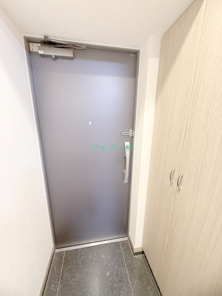 玄関　玄関