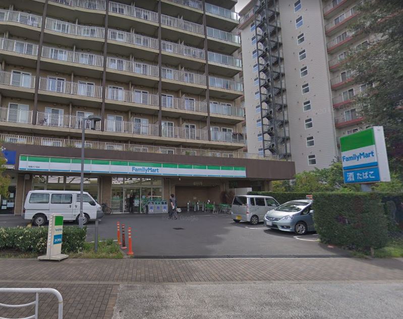 コンビニ　ファミリーマート 東陽六丁目店（コンビニ）まで331m