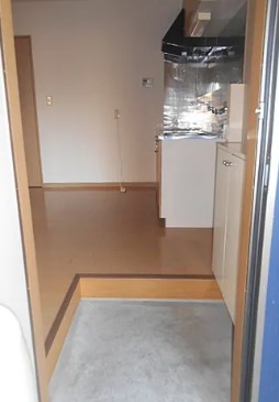 玄関　※他部屋参照、現況優先