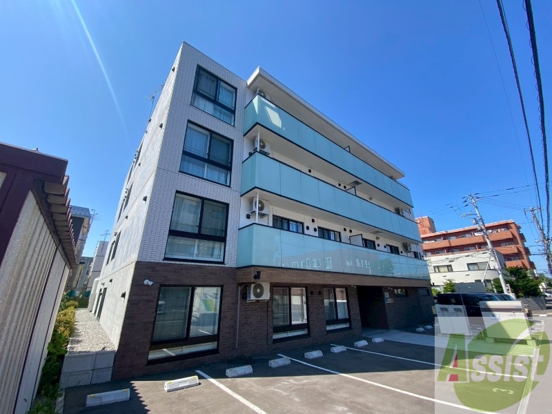 建物外観　札幌市白石区本郷通「セントポーリアシュシュ」