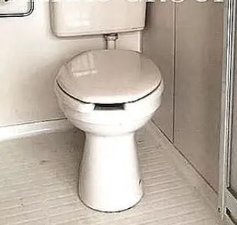 トイレ　※同一物件参考写真