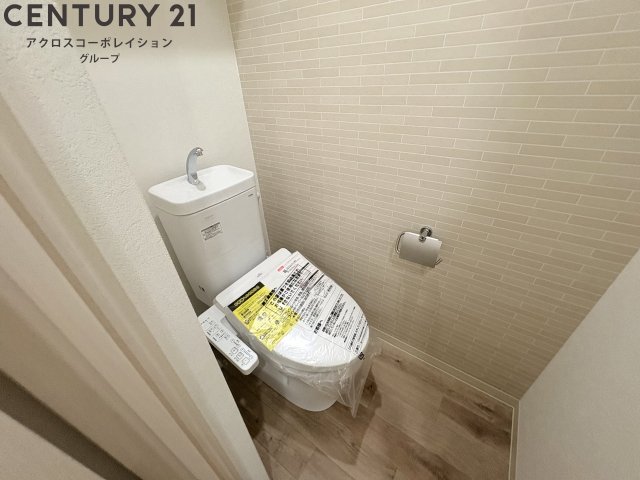 トイレ　お風呂とトイレ分かれてます！