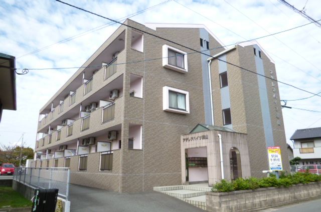 建物外観　建物外観を気になさる方へ、見た目の良い物件です