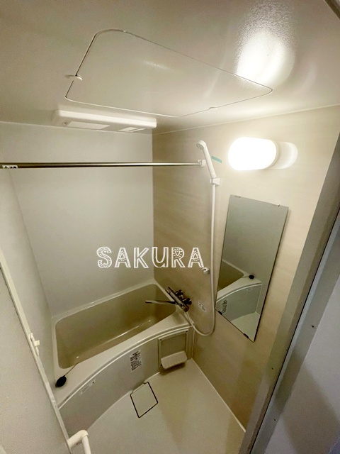 バス・シャワールーム　日々の疲れを癒すお風呂です♪