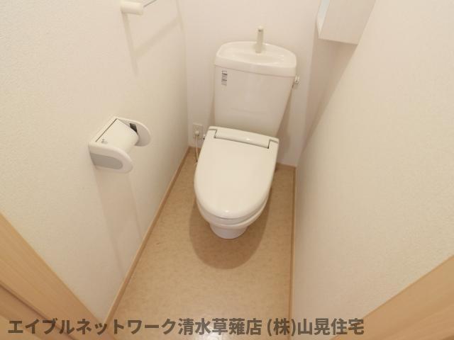 トイレ　コンパクトで使いやすいトイレです