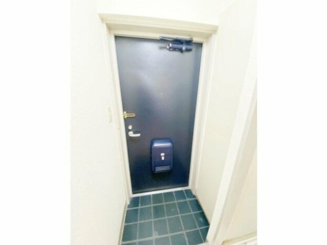 玄関　別部屋同仕様タイプ