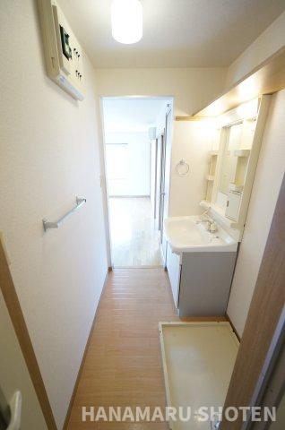 洗面設備　物件、駅でお待ち合わせでのご案内歓迎！
