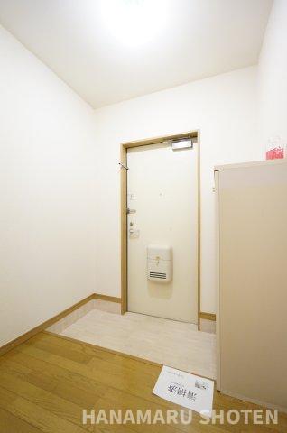 玄関　物件、駅でお待ち合わせでのご案内歓迎！