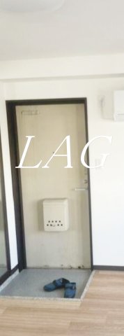 玄関　玄関です。