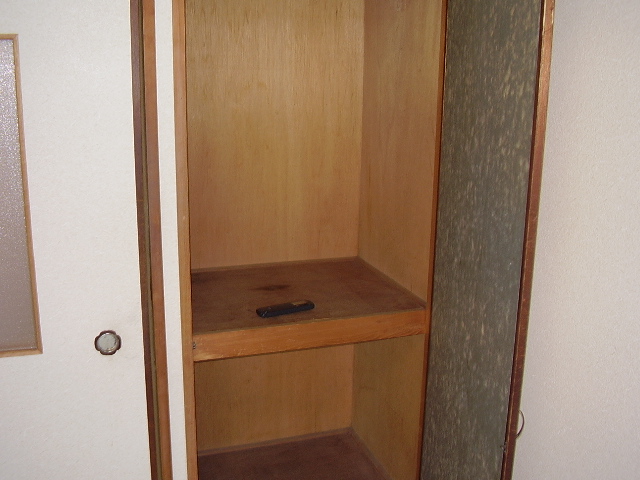 収納　収納ついているとお部屋が広く使えるのがメリット