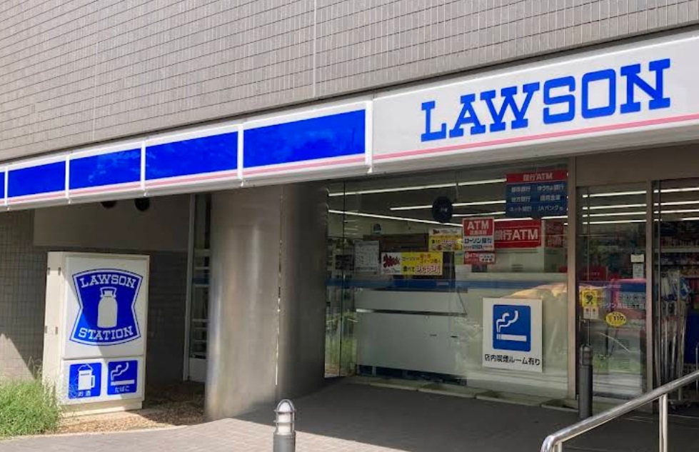 コンビニ　ローソン高輪三丁目店（コンビニ）まで300m