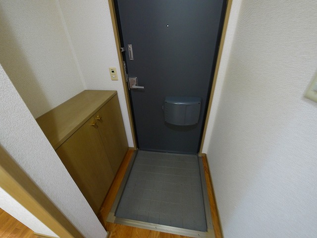 玄関　明るい玄関です