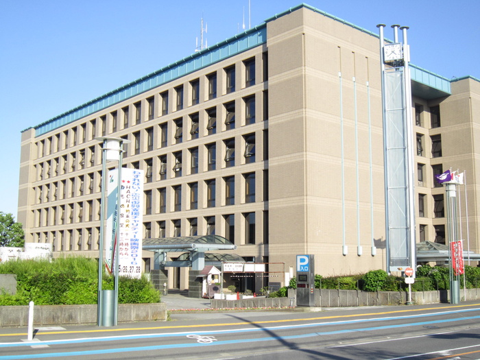 役所　座間市役所（役所）まで440m