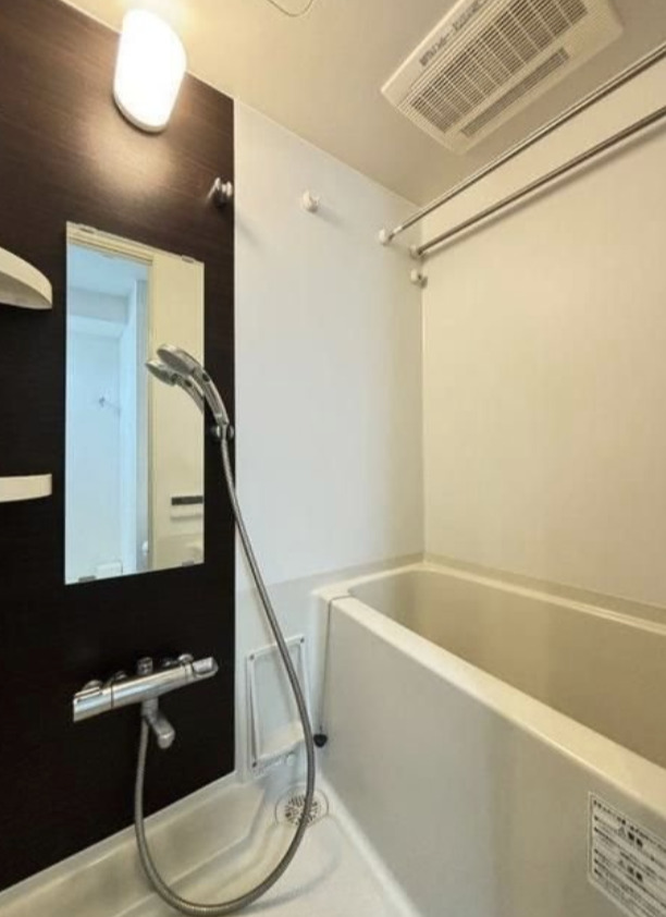 バス・シャワールーム　別部屋参考写真