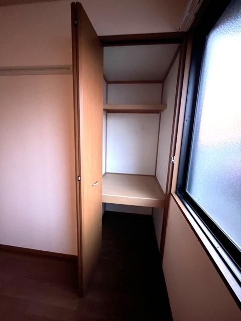 バルコニー　収納