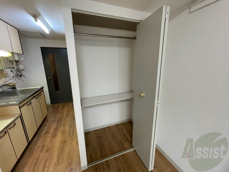 収納　収納もバッチリあるのでお部屋が片付きますよ！