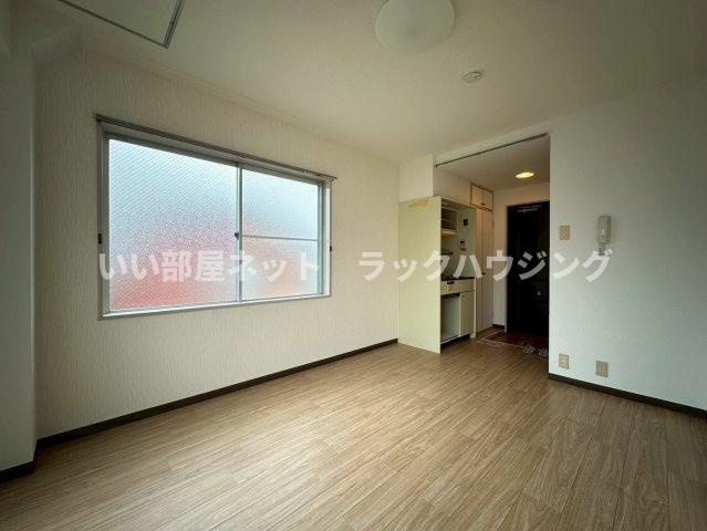 居室・リビング　【お部屋さがしはラックハウジングにお問合せ下さいませ♪】