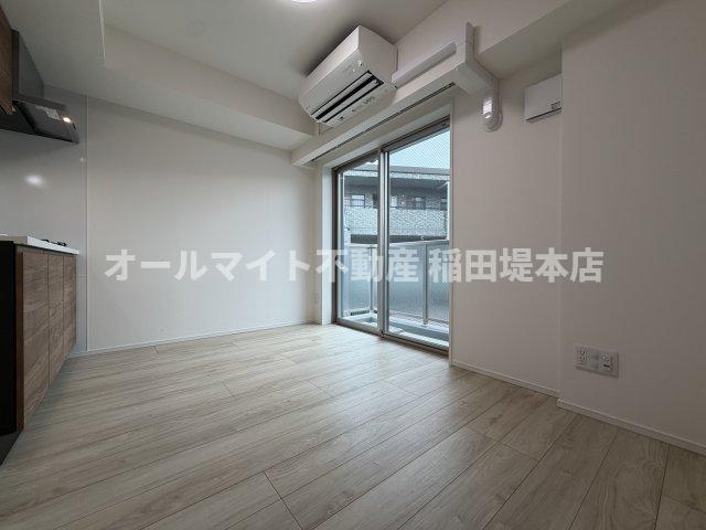 居室・リビング　別部屋参考写真