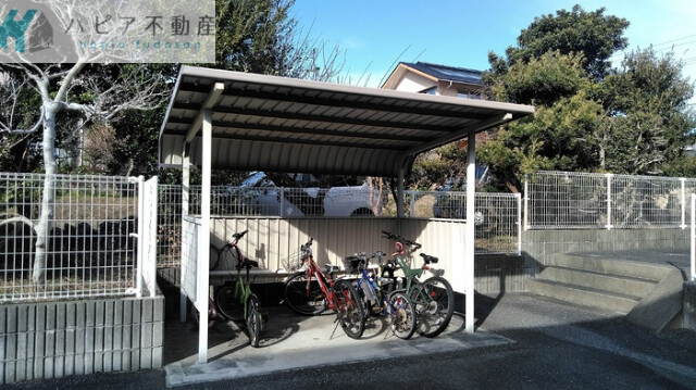 セジュール虹 D棟の外観写真