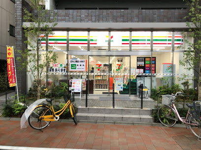 コンビニ　セブンイレブン 板橋3丁目南店（コンビニ）まで397m