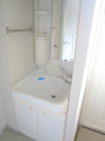 洗面設備　写真は別のお部屋のイメージです