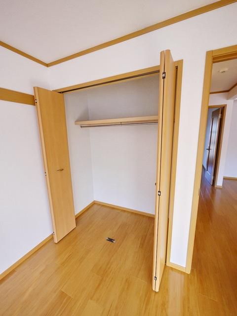 収納　クローゼット