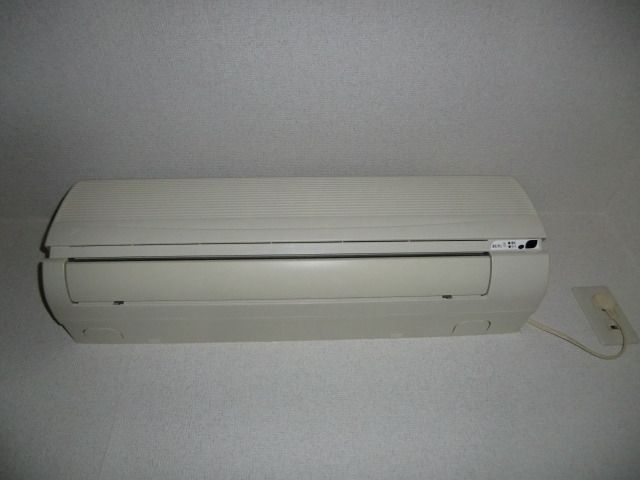 その他　☆エアコン付き☆