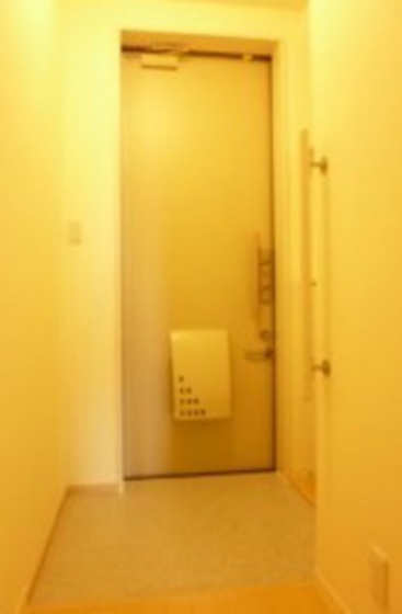 玄関　他号室のお写真です