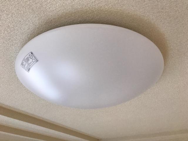 その他設備　照明器具1台
