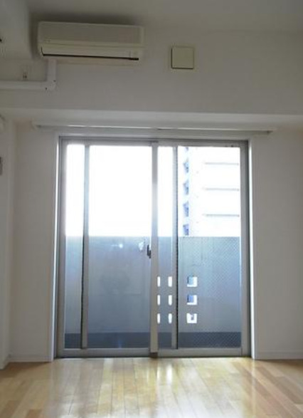 居室・リビング　別部屋の画像を使用しております。