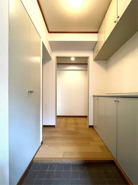 瀬田フラットの玄関写真