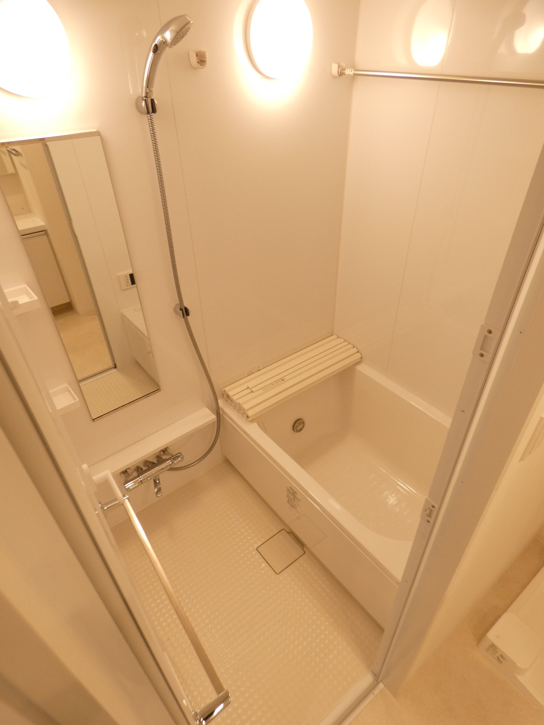 バス・シャワールーム　バス※別部屋参考写真